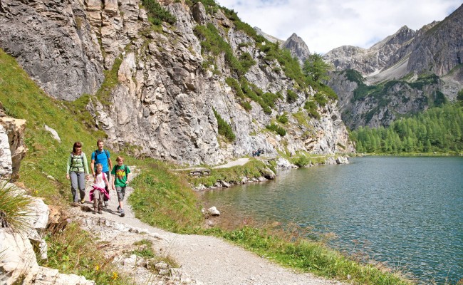 Familienwanderung in Wagrain Kleinarl (© Wagrain-Kleinarl Tourismus)